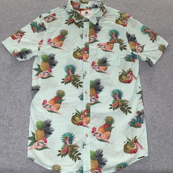 Hawaiian Tropic Other - On The Byas Shirt Men's Medium Green‎ Pinup Girls Hawaiian AOP Button Up Tropic